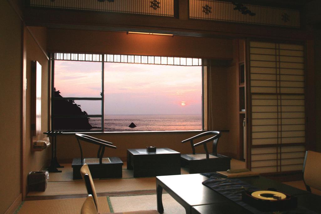 Umibenokakureyu Seiryu Hotel Nishiizu Exterior photo